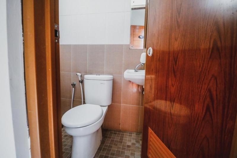 Reddoorz Plus Near Semanggi Jakarta Rom bilde