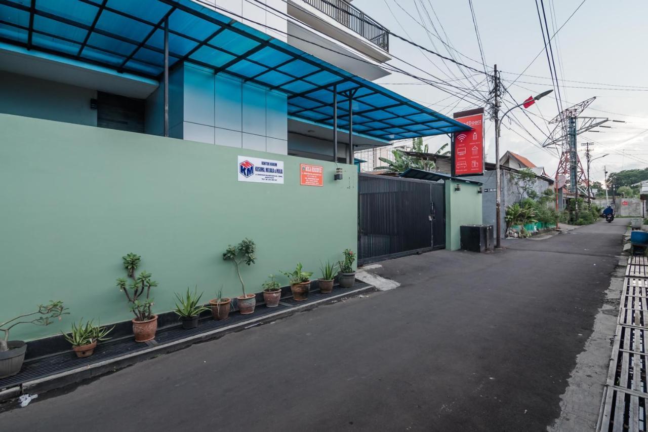 Reddoorz Plus Near Semanggi Jakarta Eksteriør bilde